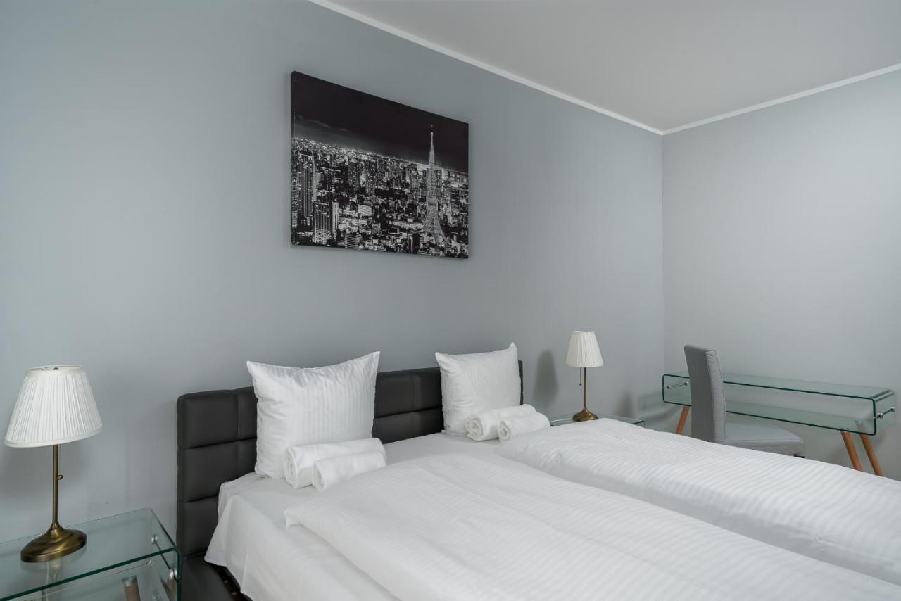 Rentplanet - Apartamenty Atal Tower Вроцлав Екстериор снимка